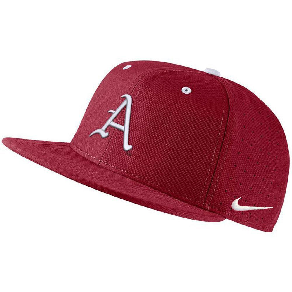 Razorbacks | Arkansas Nike Aerobill Baseball Fitted Hat | Alumni Hall