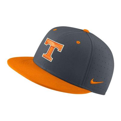 Tennessee Nike Aero True Fitted Baseball Cap FLINT_GREY/TN_ORG