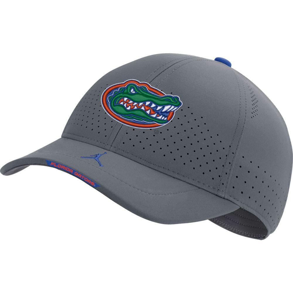 moeder volgens grond Gators | Florida Jordan Brand Aero C99 Dri-Fit Flex Fit Hat | Alumni Hall
